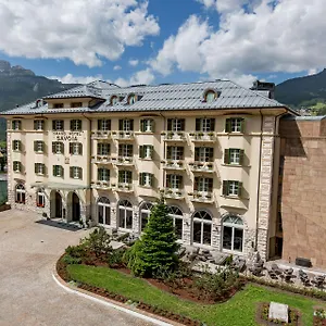 Grand Savoia Cortina D'ampezzo, A Radisson Collection Кортина-д'Ампеццо